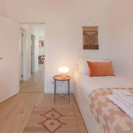 דירה Flh Alcantara Comfy Flat With Balcony ליסבון