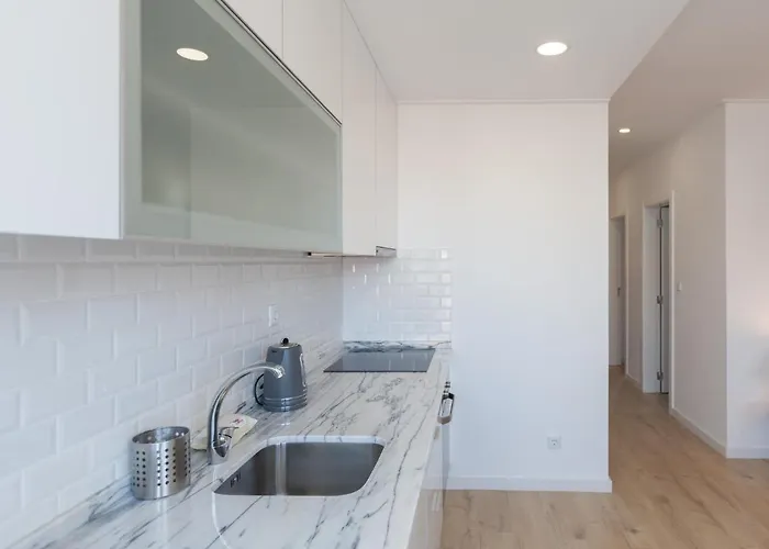 Flh Alcantara Comfy Flat With Balcony Appartement